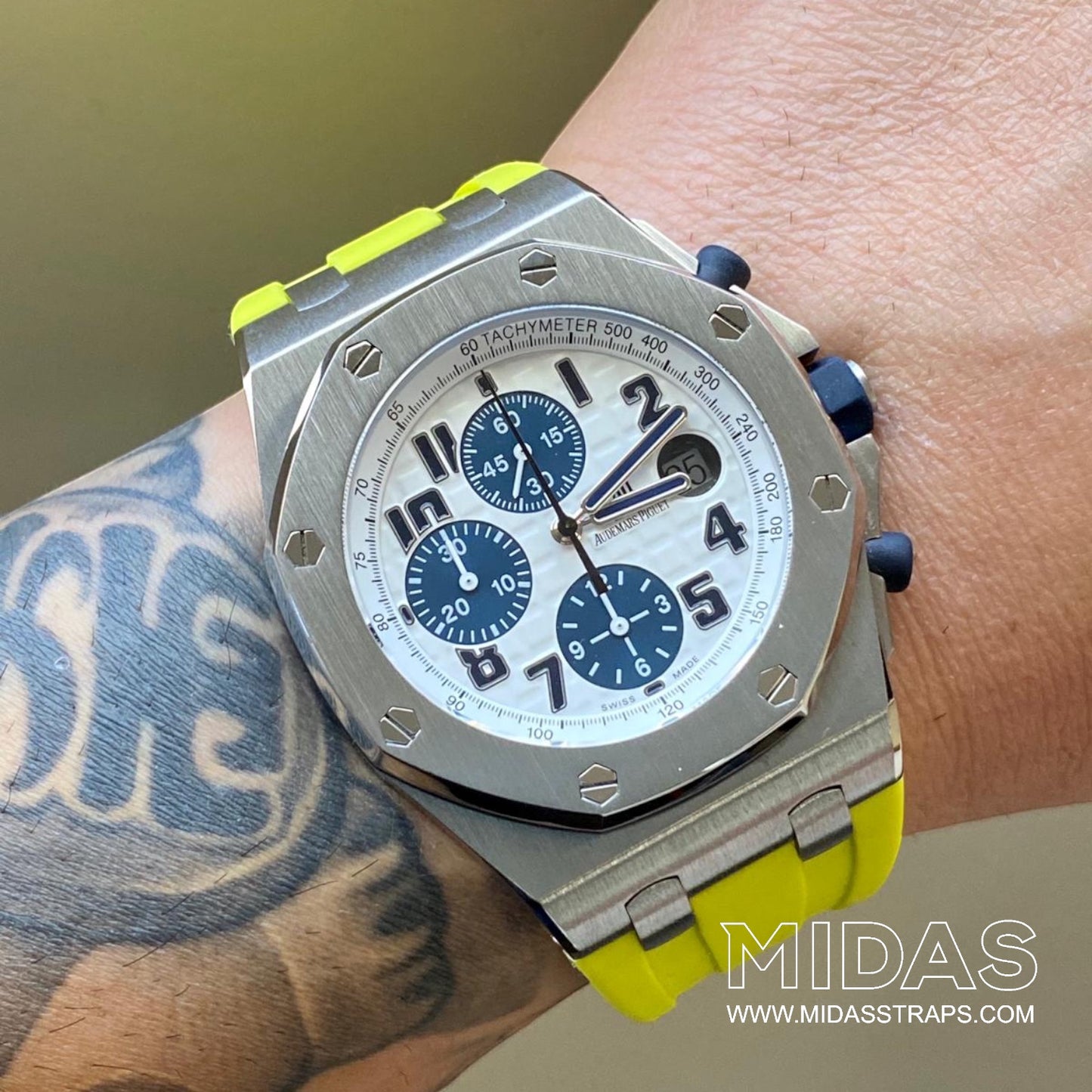 MIDAS AP Royal Oak Offshore Diver 15710ST acid green rubber replacement strap wrist shot