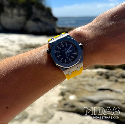 AP Royal Oak Offshore 42mm yellow rubber strap wrist photo outdoor MIDAS straps