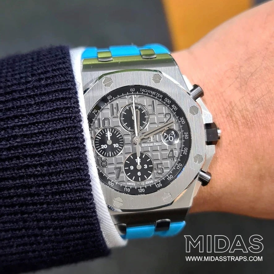 AP Royal Oak Offshore 42mm blue rubber strap wrist photo outdoor MIDAS straps